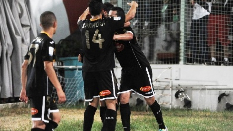 سطيف والقبائل رائدان..والفايكينغ يخمدون ثورة السنافر