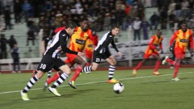 الوفاق يسعى لتدشين المنافسة الإفريقية بفوز