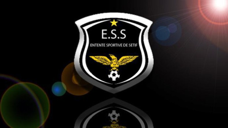 لاعب إفريقيا الوسطى مومي يوقع لوفاق سطيف