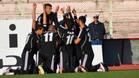 سرار، حمار، اللاعبون والطاقمان الطبي والفني في إضراب شامل