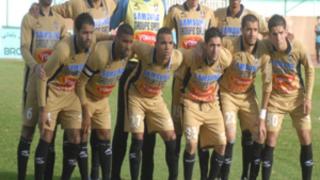 الكحلة  تريد  الاستعراض ..  والنصر  بعيد  عن  النصر