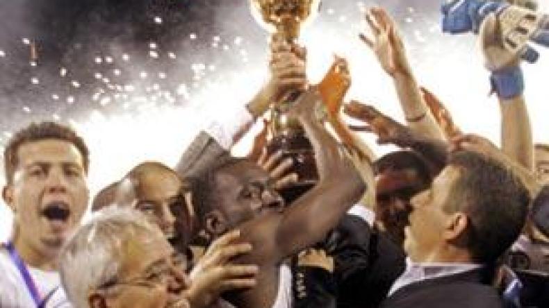 الوفاق  يتوج بكأس رابطة الأبطال العرب للمرة الثانية