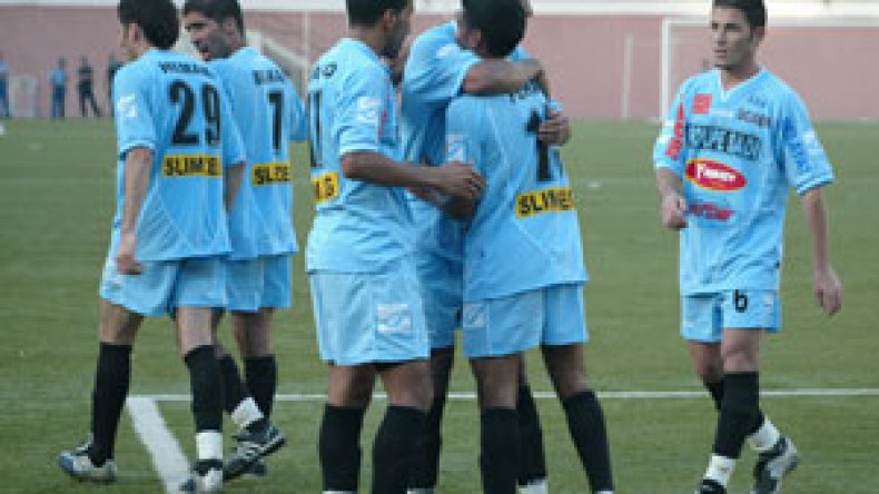 وفاق سطيف يتأهل لدور المجموعات على حساب جوليبا المالي