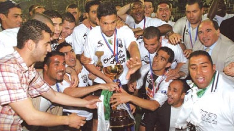 الوفاق‮ ‬يحتفظ‮ ‬بالكأس‮ ‬العربية‮ ‬ويحدث‮ ‬الاستثناء‮ ‬في‮ ‬نكسة‮ ‬الكرة‮ ‬الجزائرية