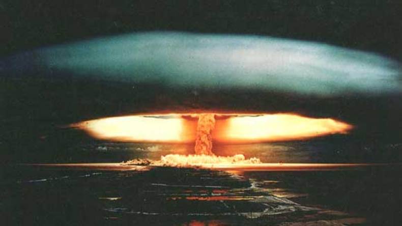 الحكومة الفرنسية تعترف بمسؤوليتها في جرائم التجارب النووية بالجزائر