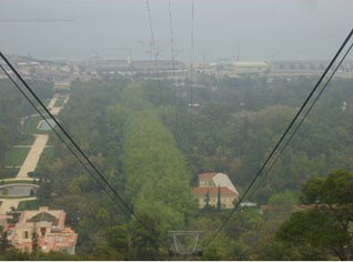 Des français réclament la vérité sur les essais nucléaires de Reggane