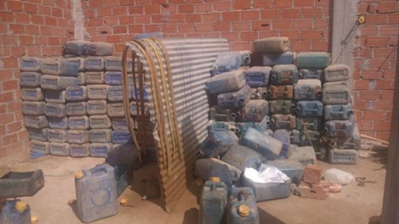 نفطال: التهريب وتنامي عدد المركبات وراء أزمة الوقود