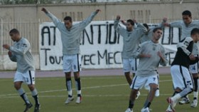 الوفاق يفكر في إلغاء استقداماته لثقل الأعباء وضيق الوقت