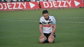 وفاق سطيف مهدد بالإقصاء “إفريقيا”.. والكاف لن ترحمه هذه المرة