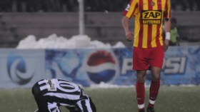 الوفاق يهز ثقة أنصاره والتأهل يحسم بتونس