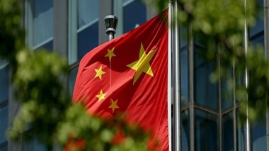 Restrictions chinoises sur le trafic aérien: les Américains attaquent, les Européens acquiescent