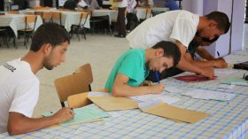 إعفاء الطلبة من شهادة الخضوع للضريبة وتمكين جل الجامعيين من المنحة