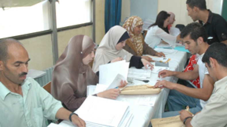 حرمان طلبة البكالوريا من تحويل الجامعة وإقصاء المحوّلين من الإقامة