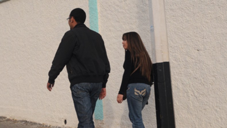 شبكة إجرامية تستدرج بنات الفقراء إلى مستنقع المشاهد المخلة بالحياء