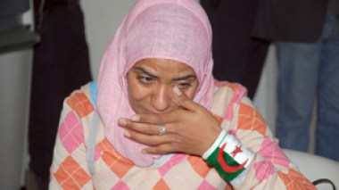 Témoignages: La sécurité égyptienne a piétiné les passeports et les drapeaux algériens