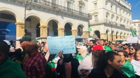 “الجزائر غايتنا.. السلمية مبدؤنا والحرية هدفنا”