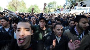 Alger : Une manifestation d'étudiants  tourne à l'affrontement
