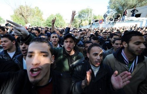 Alger : Une manifestation d'étudiants  tourne à l'affrontement