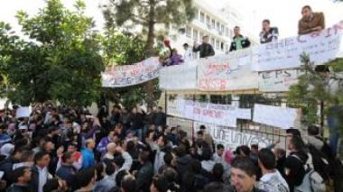 University on a tinder box:  “Students step up strike action”