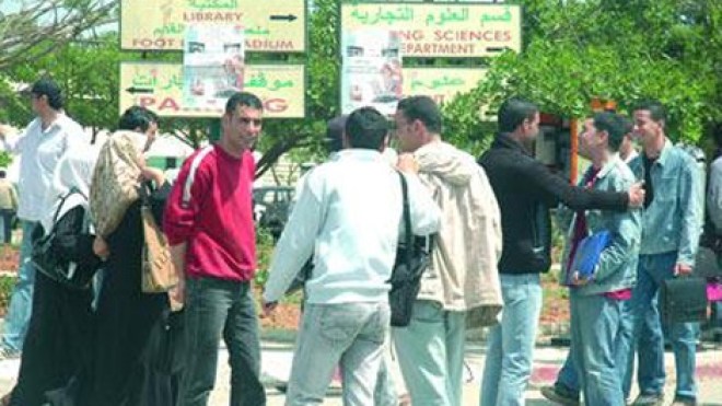 طلبة “ما قبل التاريخ” بمعهد الآثار يحتجون