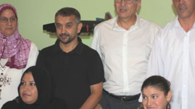 بلدية‭ ‬الكاليتوس‭ ‬تكرم‭ ‬وجوها‭ ‬عالمية‭ ‬في‭ ‬الرياضة‭ ‬والإعلام