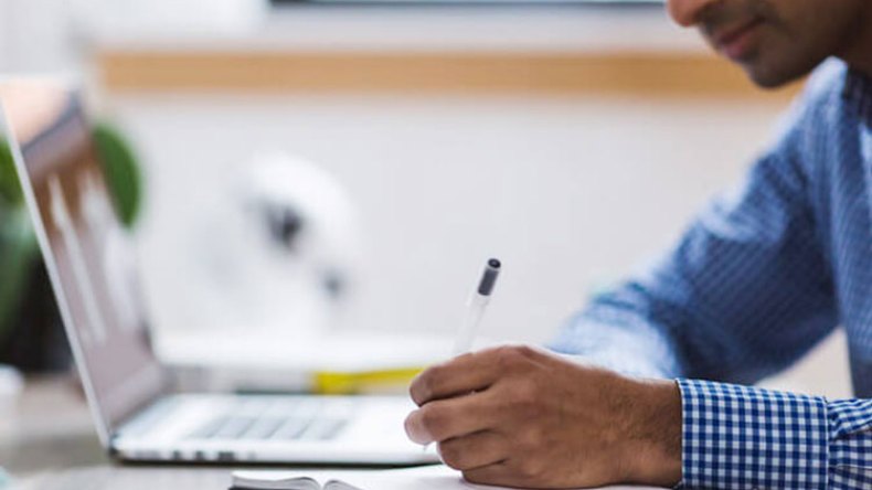 “الكلا” تطالب بقنوات تعليمية لإنقاذ القطاع من سماسرة التعليم