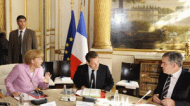 Eu leaders call for global solution to credit crisis