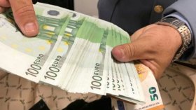 حجز 95 ألف أورو و3 ملايير سنتيم في قضية فساد بتبسة