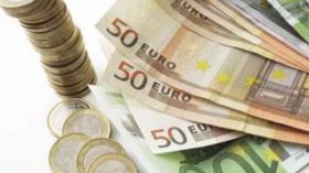 Dix ans après son lancement, l'euro cherche un nouvel équilibre