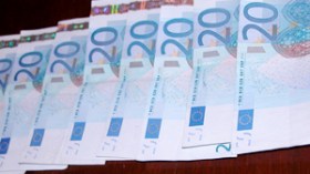 مديرية  الضرائب  تفتح  تحقيقا  في  أجور  الموظفين  الاجانب  بالجزائر