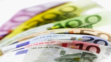 French and Algerian security authorities probe on illegal transfer of money to France and Spain