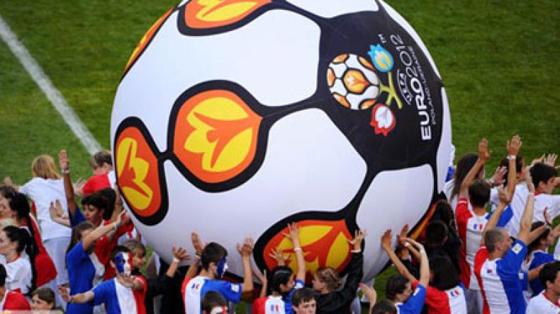 غاب الأتراك فغاب المسلمون عن بطولة القارة العجوز