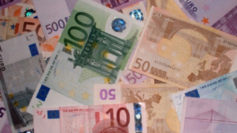 القصة الكاملة لمحاولة تهريب 83 مليون أورو ومليوني دولار نحو دبي