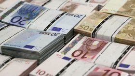 الجمارك رفعت دعاوى بشأن تحويل 30 مليون أورو خارج القانون