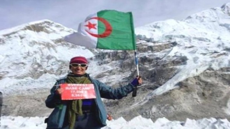 “أومزيان” تُثبّت العلم الجزائري فوق قمّة إفريست