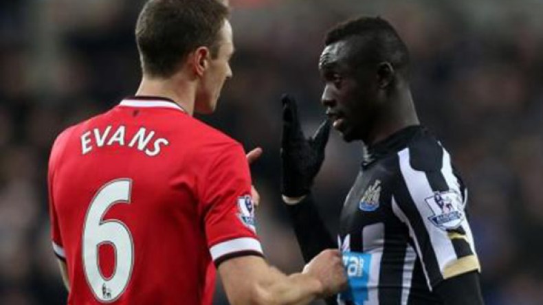 معاقبة لاعبين بـ 6 مباريات في “البريمر ليغ” لتبادلهما “البصق”