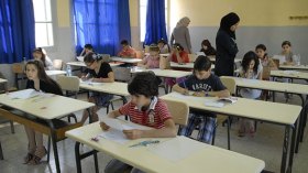 وزارة التربية تقلص فروض الابتدائي واختباراته