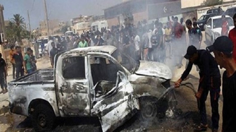 مقتل 45 ليبياً بـانفجار 3 سيارات مفخخة قرب درنة