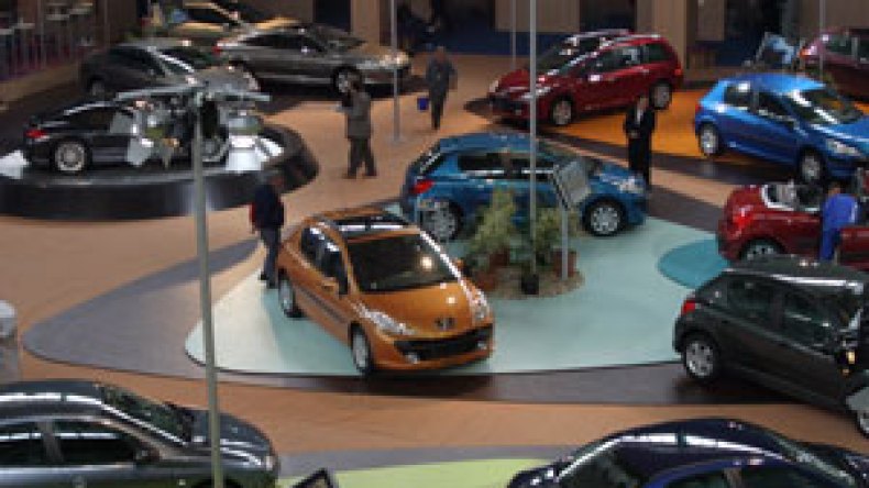 ضريبة أخرى ترفع أسعار السيارات الجديدة بـ12 مليون