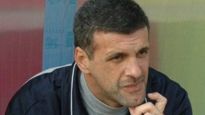 زميتي مدربا لإتحاد حجوط