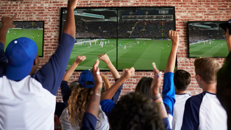 علماء يكشفون فائدة صحية غير متوقعة لمشاهدة كرة القدم!