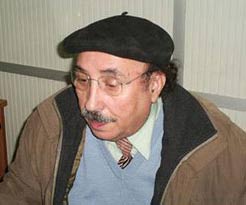 Echorouk publie un article inédit de Tahar Ouattar parlant de la crise entre Alger et le Caire au lendemain du match d’Oum Darmane  : « Les blessures et les mots assassins »