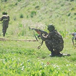 30 year civilian injured in a roadside bomb east of Algiers