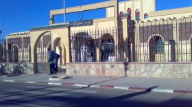 والي إيليزي يتوعد الأميار مزوّري بطاقات الإقامة