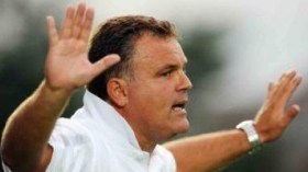 شبيبة القبائل: فابرو يشرع في اختبار لاعبيه