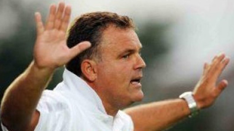 شبيبة القبائل: فابرو يشرع في اختبار لاعبيه