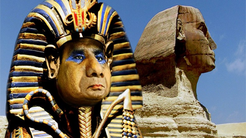 فرعون‮ ‬يأمر بالمعروف