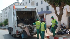 “مكانس كهربائية” لتطهير العاصمة من النفايات والأوساخ !