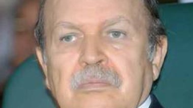 Demande sociale : le président Bouteflika déplore la défaillance de l’administration locale