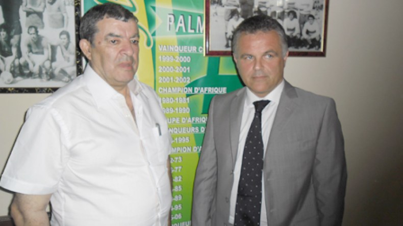 الكناري ينهزم أمام خريبكة وفابرو يبحث عن مهاجم كبير